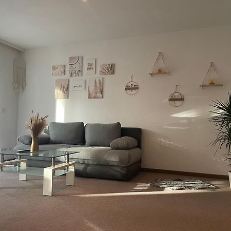 Kingsize Bett Boho Apartment Mit Tiefgarage Naehe Salzburg Freilassing Exteriör bild